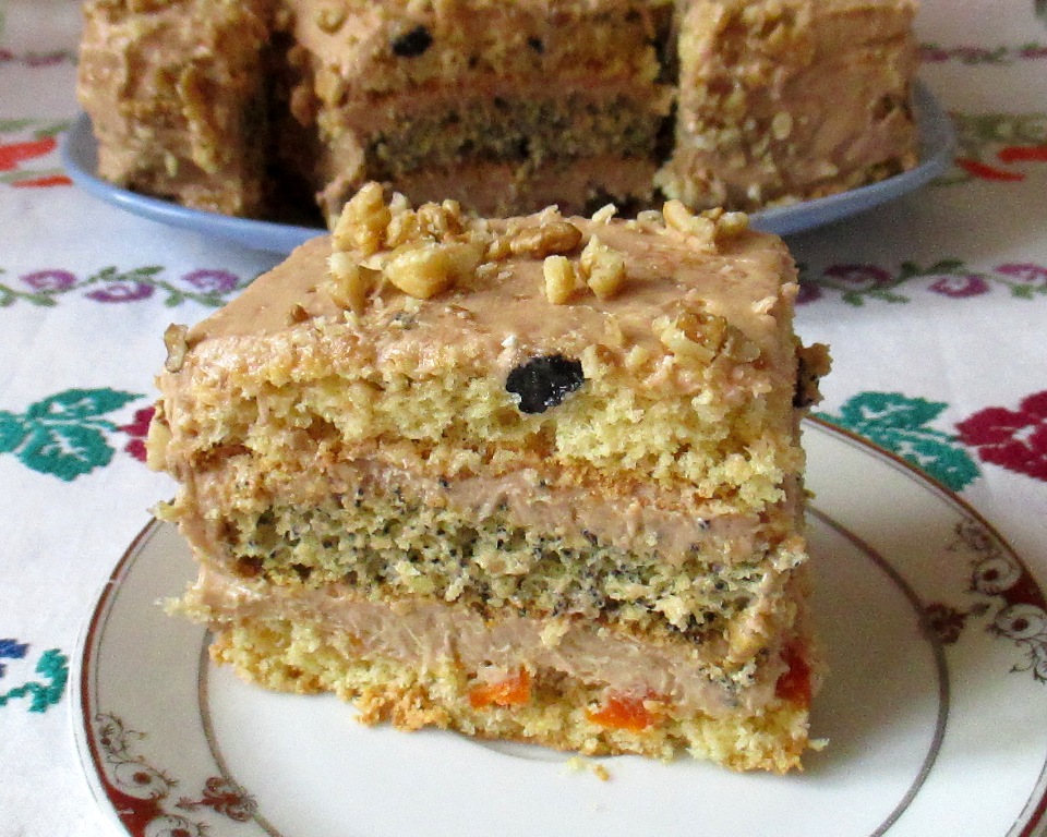 Бисквитный торт со сгущенкой рецепт с фото пошагово