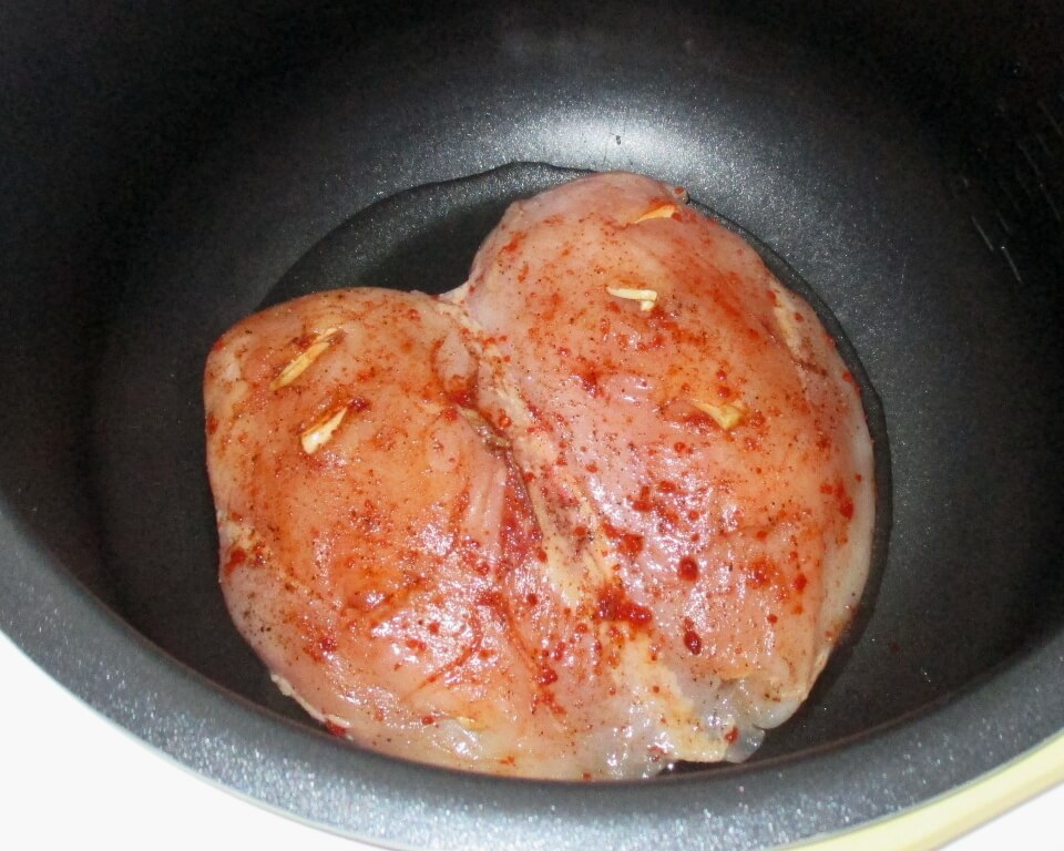 фото куриная грудка, обжаренное мясо курицы,